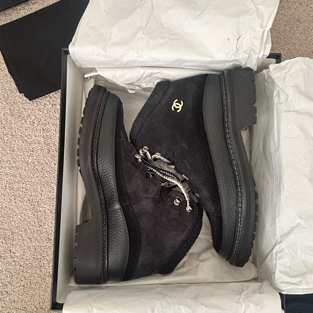 Chanel boots NWT - Picture 9 of 10